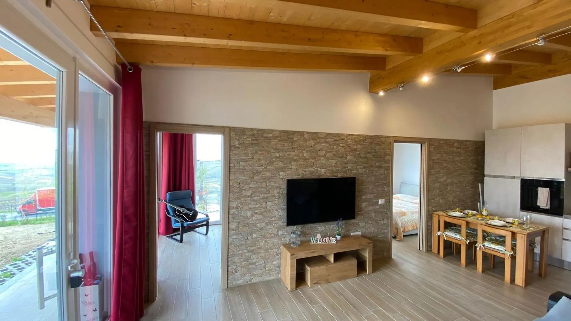 Casa Vacanze Elios Valdamonte 0*,  Италия