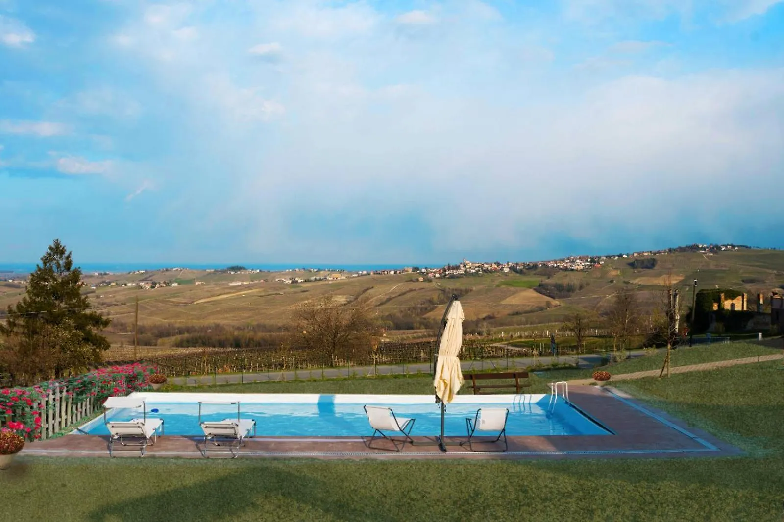 Casa Vacanze Elios Valdamonte Вилла