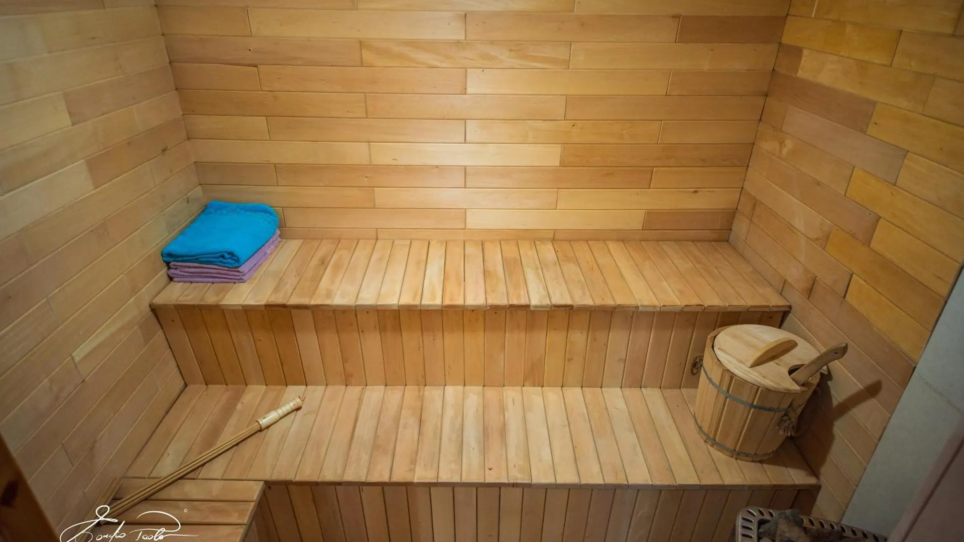 Casa Vacanze Elios Valdamonte 0*,  Италия